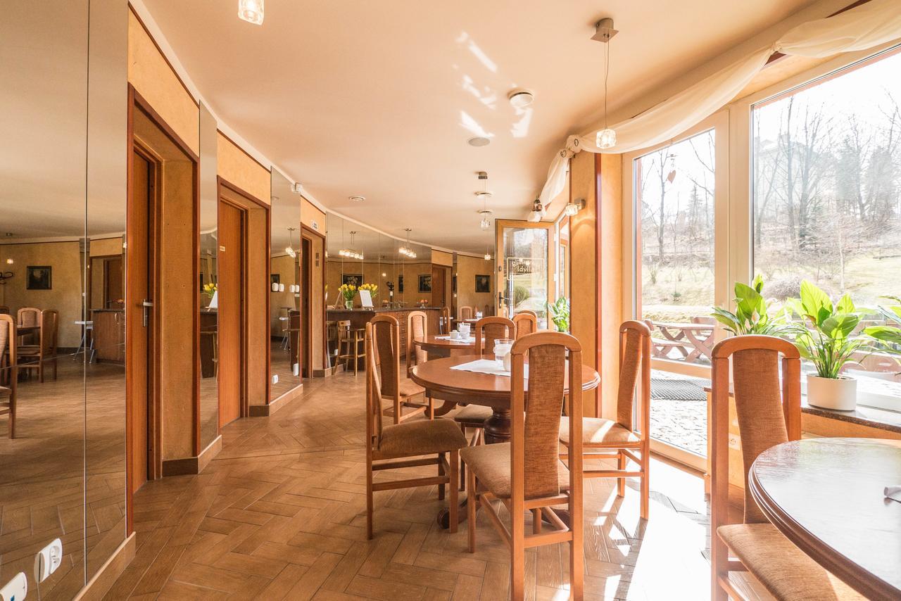 Hôtel Willa Idylla à Podgórzyn Extérieur photo